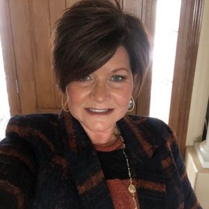 Meet your Posher, Deanne